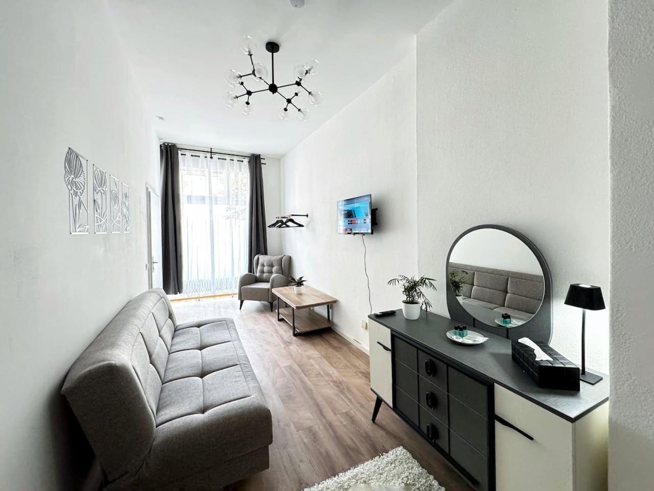 I Large 3 In The Location In Kreuzberg Appartement Berlijn